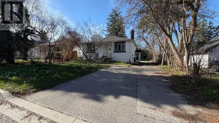 95 ROSEVIEW AVENUE, Richmond Hill (Crosby), Ontario L4C1C6
