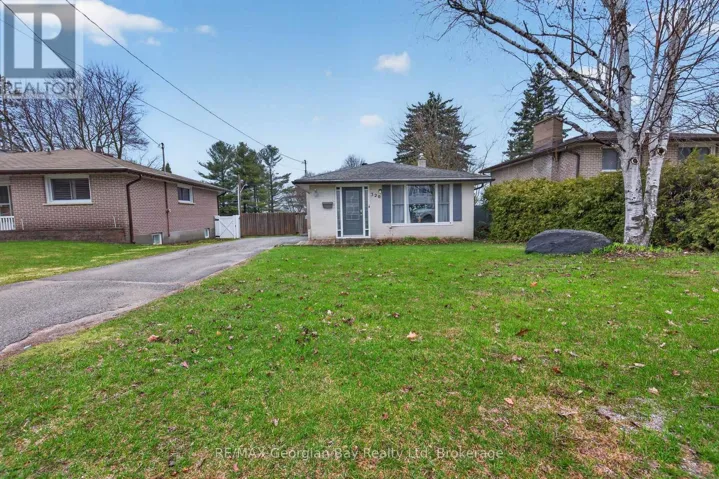 320 SCOTT STREET, Midland, Ontario L4R2N1
