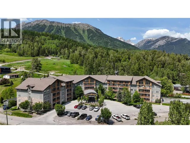 1500 MCDONALD Avenue Unit# 221, Fernie, British Columbia V0B1M0