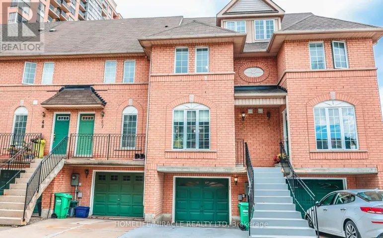 46 - 75 STRATHAVEN DRIVE, Mississauga (Hurontario), Ontario L5R3W1
