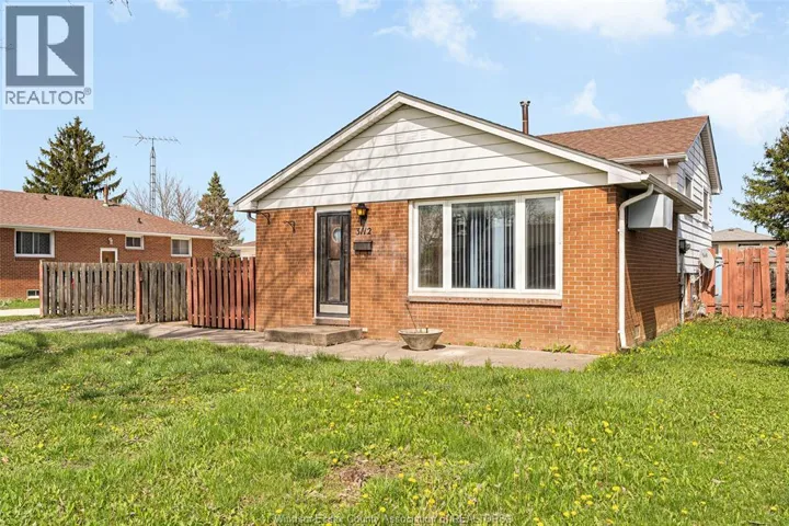 3112 AUSTEN, Windsor, Ontario N8T1Z5