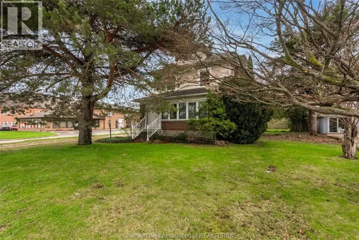 266 Grand AVENUE West, Chatham, Ontario N7L1C1