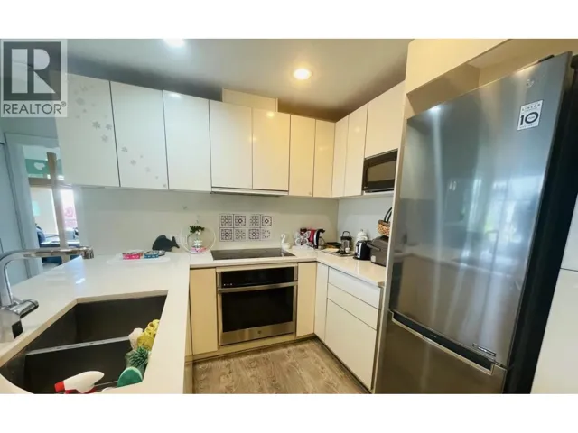 Up Unit 5983 GARY AVE., Vancouver, British Columbia V6S0G8