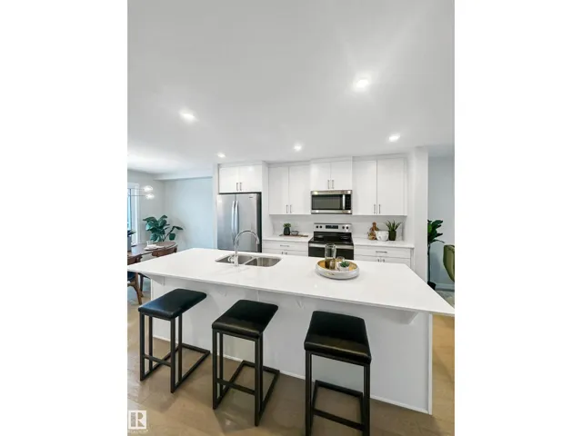 69 Raspberry RD, St. Albert, Alberta T8N8G7