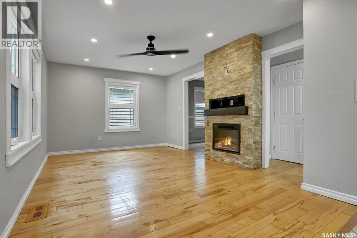 1143 Wascana STREET, Regina, Saskatchewan S4T4H9