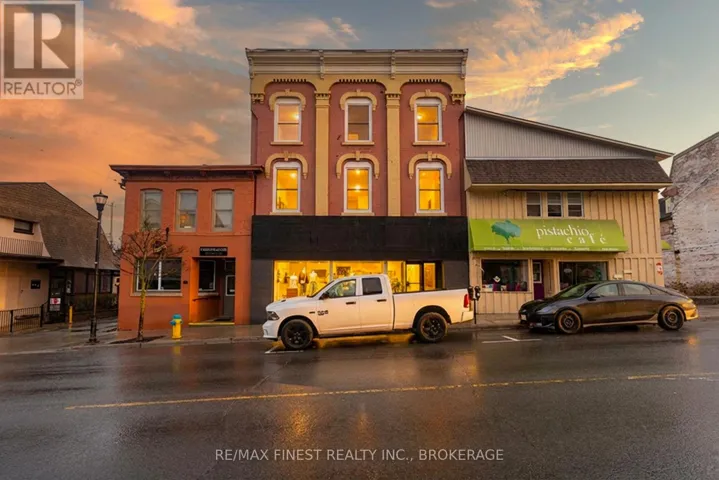 84 KING STREET E, Gananoque, Ontario K7G1G1