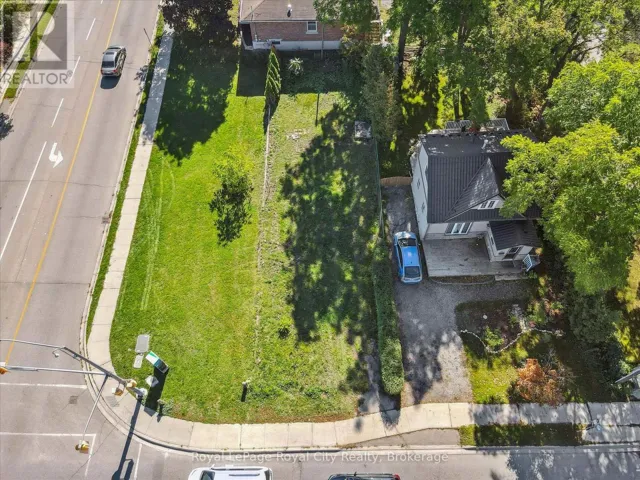 239 ELIZABETH STREET, Guelph (St. Patrick's Ward), Ontario N1E2X6