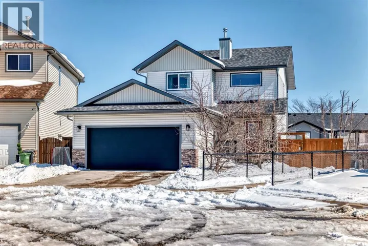 220 Hillcrest Court, Strathmore, Alberta T1P0A4