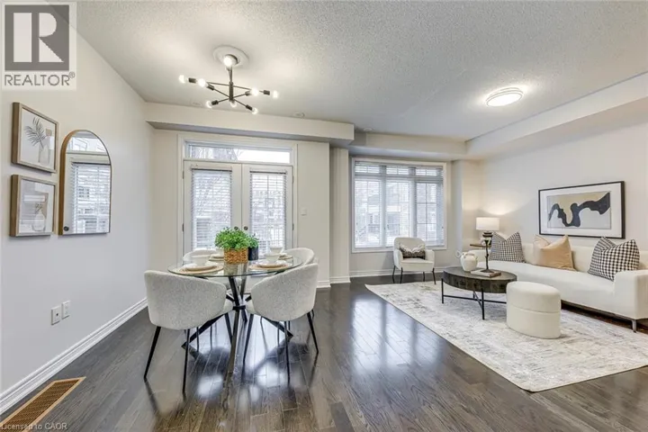 2435 GREENWICH Drive Unit# 74, Oakville, Ontario L6M0S4