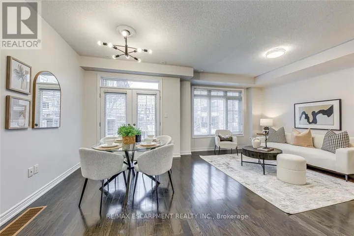 74 - 2435 GREENWICH DRIVE, Oakville (WM Westmount), Ontario L6M0S4