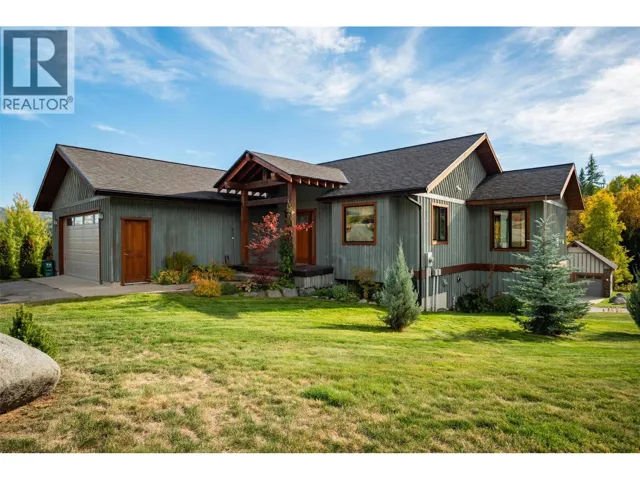 904 Redstone Drive, Rossland, British Columbia V0G1Y0