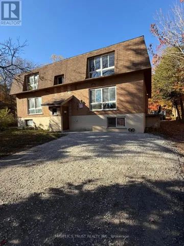 4 - 190 BORLAND STREET E, Orillia, Ontario L3V2C3