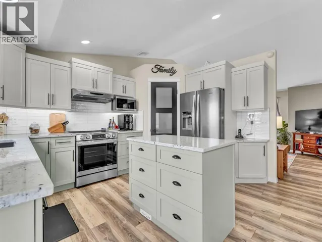 113 Vista Road SE, Medicine Hat, Alberta T1B4X6