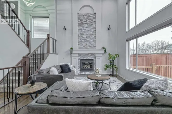 187 Kincora Drive NW, Calgary, Alberta T3R1L8
