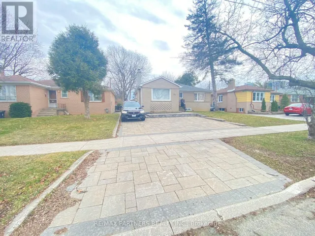 87 BISHOP AVENUE, Toronto (Newtonbrook East), Ontario M2M1Z5