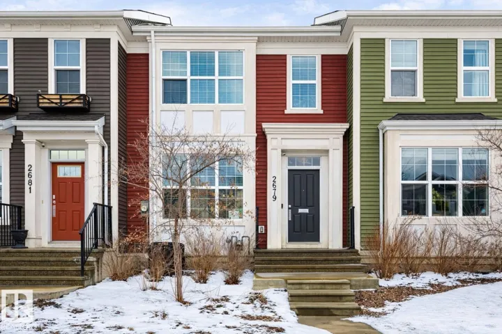 2679 MAPLE WY NW, Edmonton, Alberta T6T2C8