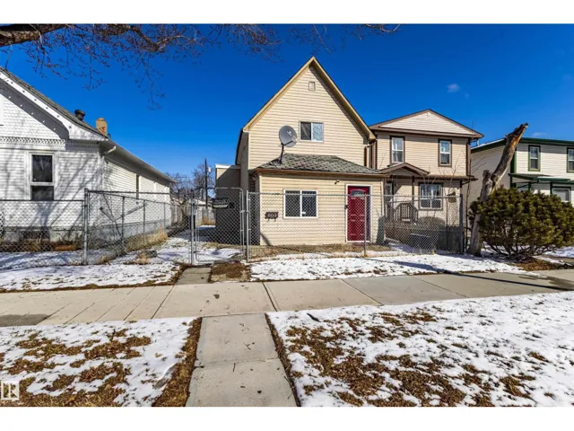 9328 106A AV NW, Edmonton, Alberta T5H0S7