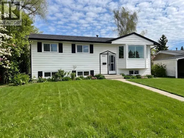 1424 109 Avenue SW, Calgary, Alberta T2W0C7