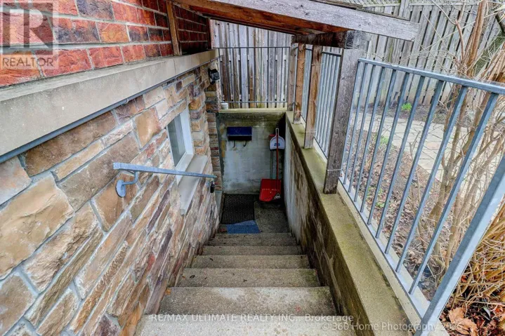 49 GOODERHAM DRIVE, Toronto (Wexford-Maryvale), Ontario M1R3G6