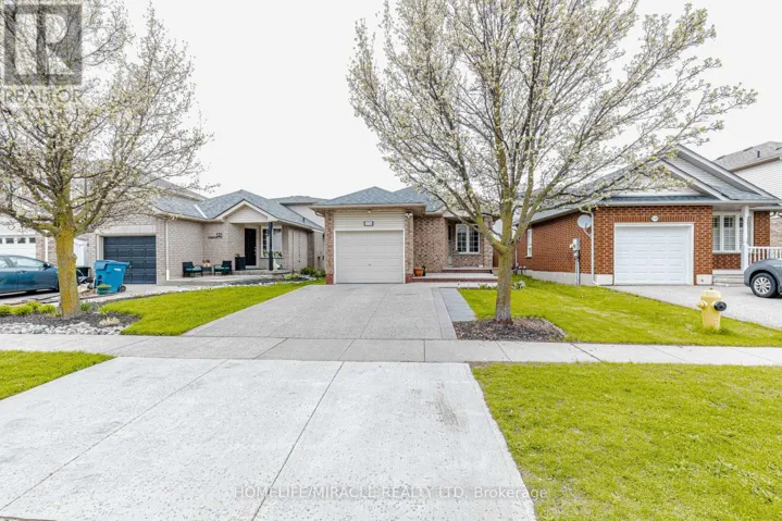 125 HAWKINS DRIVE, Cambridge, Ontario N1T1Z8