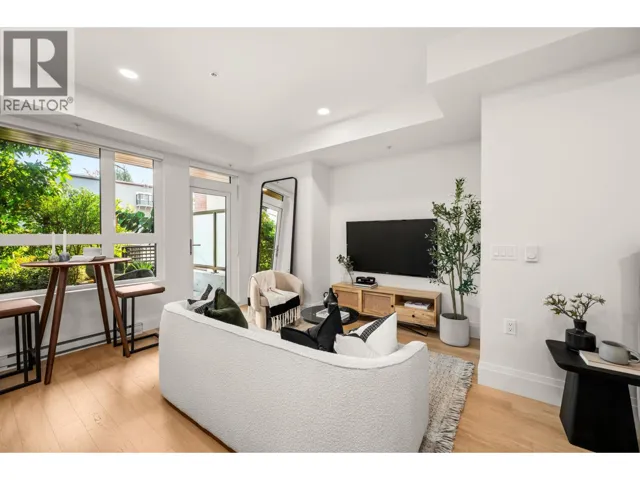 106 2550 GARDEN DRIVE, Vancouver, British Columbia V5N4X6