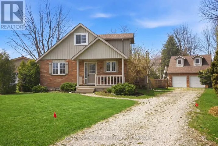 13 DUCHARME CRESCENT, Bluewater (Bayfield), Ontario N0M1G0