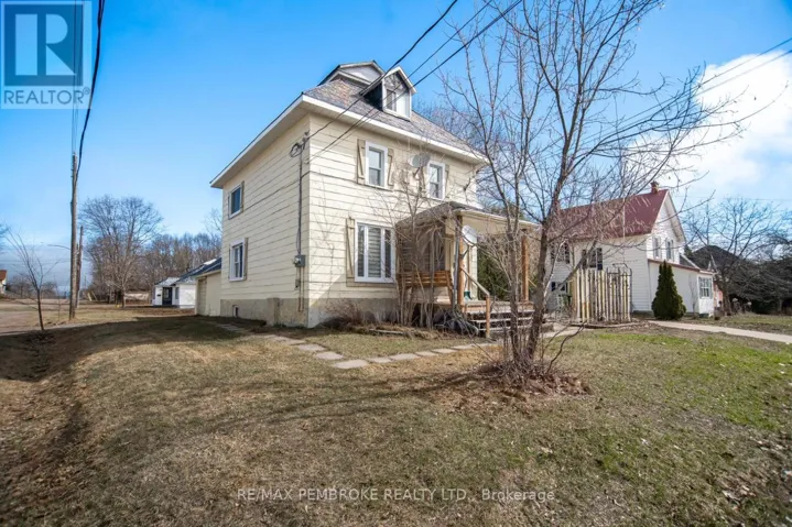 539 MCGEE STREET, Pembroke, Ontario K8A6E3
