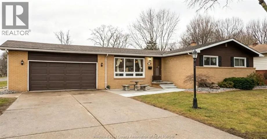 3795 ASKIN, Windsor, Ontario N9E3K1
