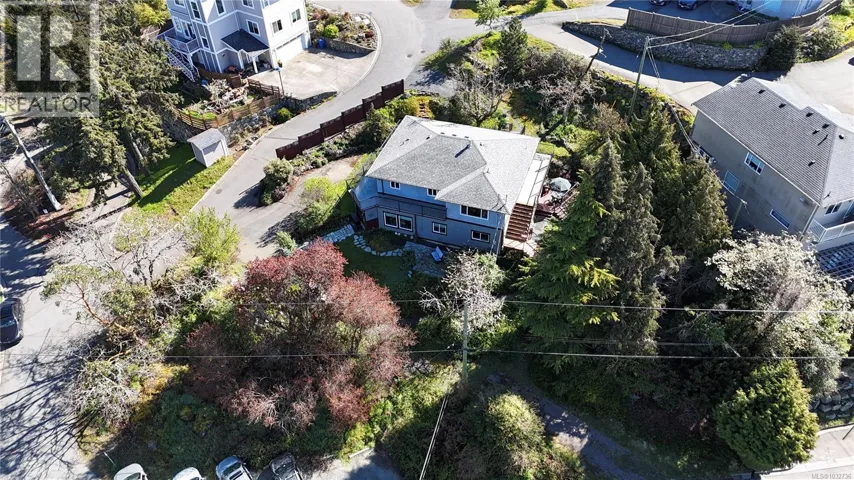 660 Rockingham Rd, Langford, British Columbia V9B3N8