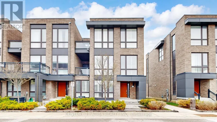15 THORNCREST DRIVE, Vaughan (Patterson), Ontario L4J0K1