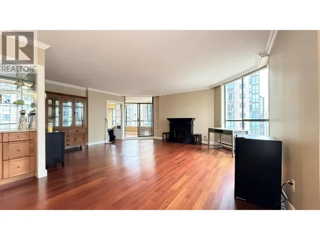 1002 738 BROUGHTON STREET, Vancouver, British Columbia V6G3A7