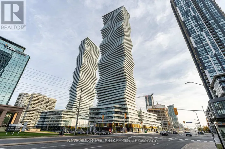 5204 - 3900 CONFEDERATION PARKWAY, Mississauga (City Centre), Ontario L5B0M3