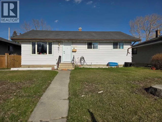 2428 46 Street SE, Calgary, Alberta T2B1K9