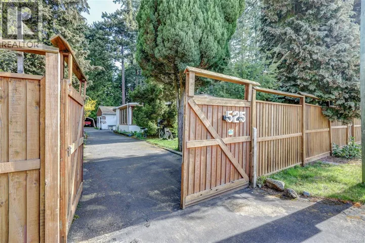 525 Pioneer Cres, Parksville, British Columbia V9V1V2