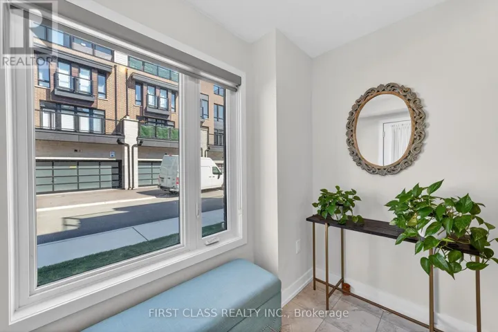 34 CREDIT LANE, Richmond Hill (Jefferson), Ontario L4E1G9