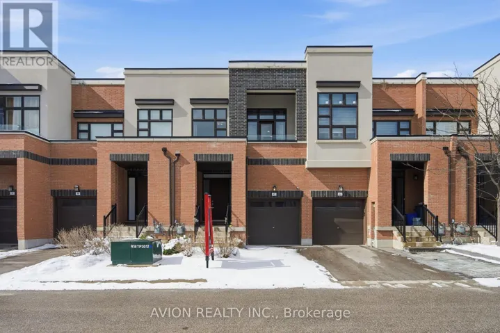 42 CAUSLAND LANE, Richmond Hill (Devonsleigh), Ontario L4S0G5