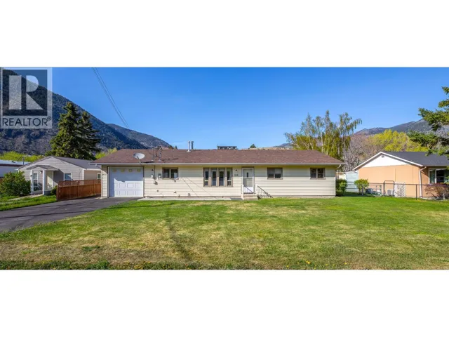 510 6th Avenue, Keremeos, British Columbia V0X1N3