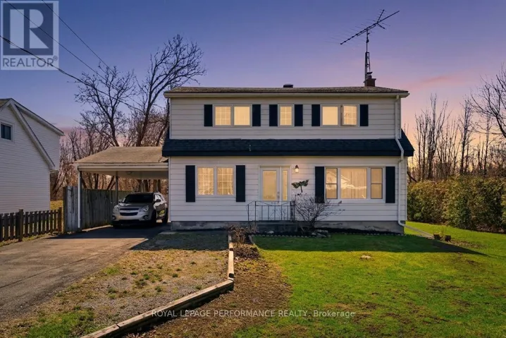 17370 HEADLINE ROAD, South Stormont, Ontario K0C1P0
