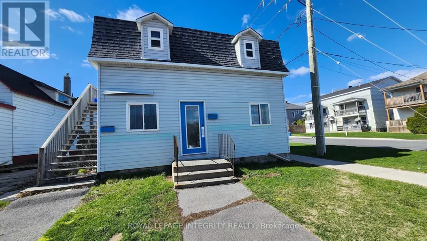 616 MONTREAL ROAD, Cornwall, Ontario K6H1C2