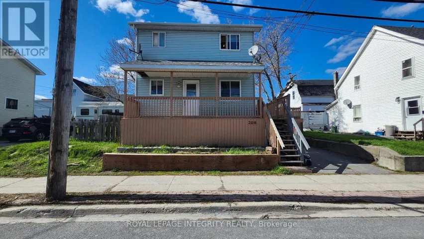 208 PRINCE ALBERT STREET, Cornwall, Ontario K6H1J7