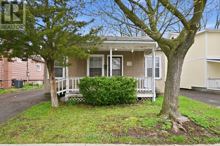 29 MCNAUGHTON ROAD, Welland (Lincoln/Crowland), Ontario L3B2R4