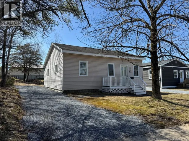 158 Molson Avenue, Saint John, New Brunswick E2M3J3