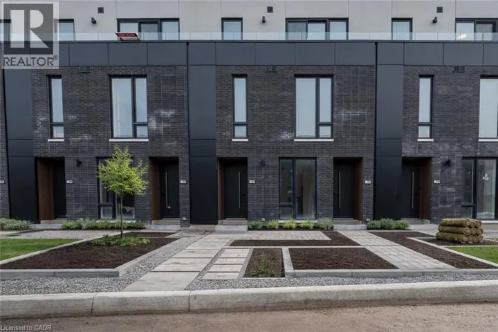 144 EVERETT Common, St. Catharines, Ontario L2P0G8