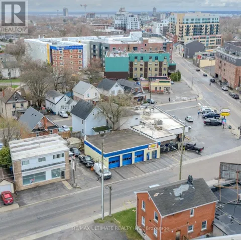 471 MACDONNELL STREET, Kingston (East of Sir John A. Blvd), Ontario K7K4W5