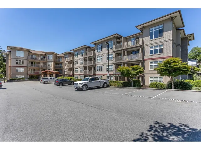 104 2515 PARK DRIVE, Abbotsford, British Columbia V2S0B2