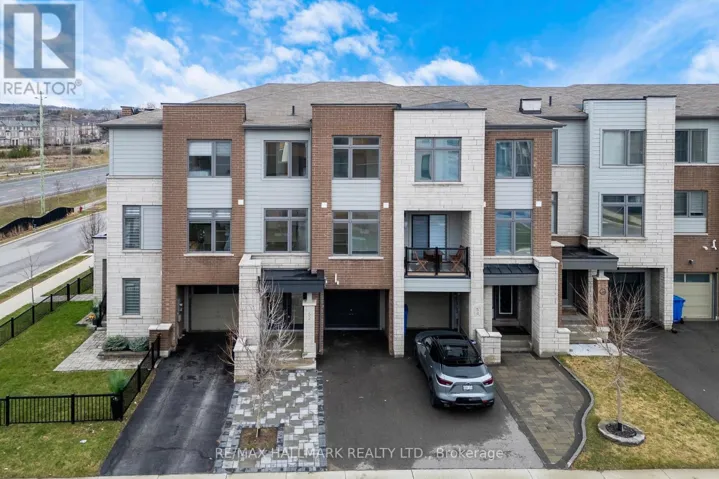 52 ALLURE STREET, Newmarket (Woodland Hill), Ontario L3X0L2