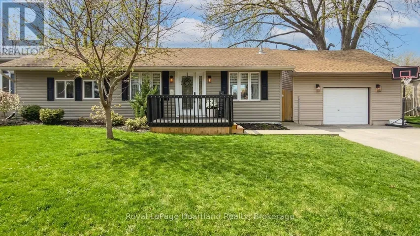 304 REGENT STREET, Goderich (Goderich (Town)), Ontario N7A2X8