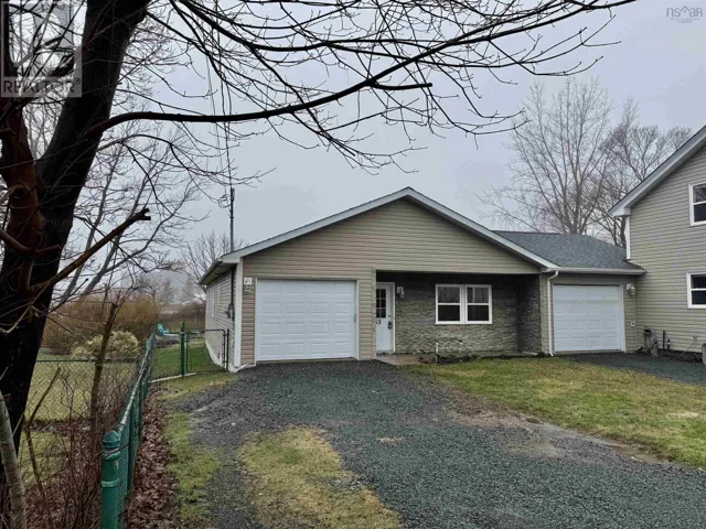 39 Irving Street, Dartmouth, Nova Scotia B2W1K1