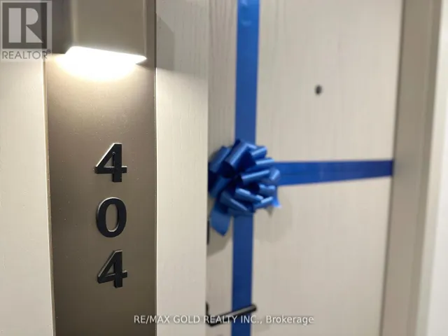 404 - 3006 WILLIAM CUTMORE BOULEVARD, Oakville (JM Joshua Meadows), Ontario L6H8A4