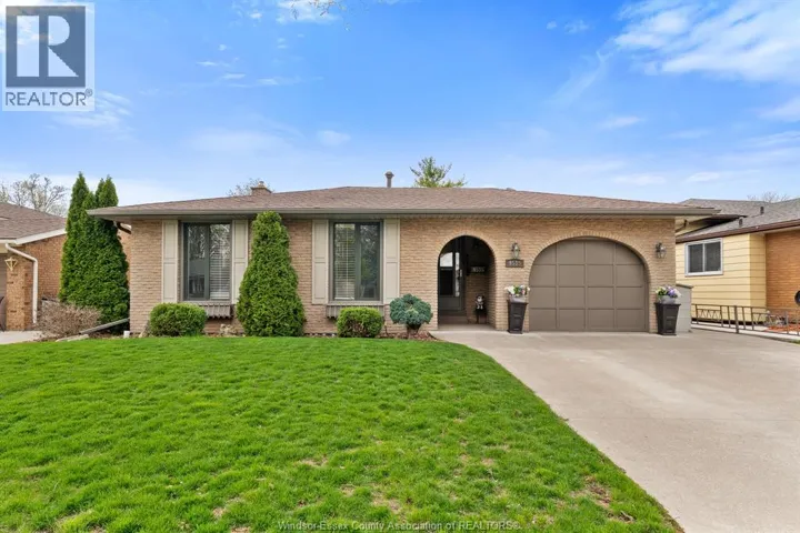 9535 Chestnut DRIVE, Windsor, Ontario N8R1G9